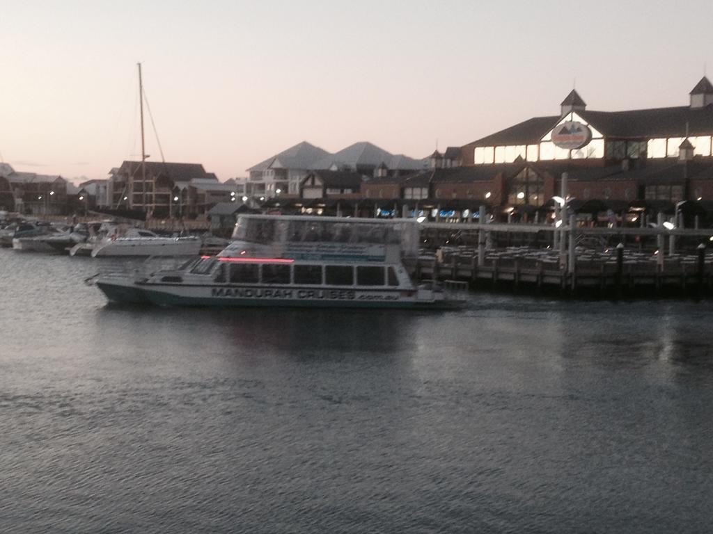 Mandurah Ocean Marina Chalets Εξωτερικό φωτογραφία